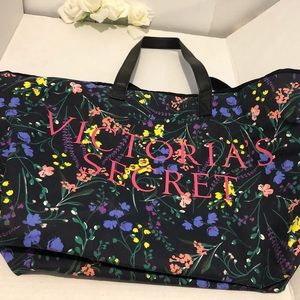 Victorias Secret Black  Multicolor Weekender Canvas Oversized Zip Tote Bag NWT.